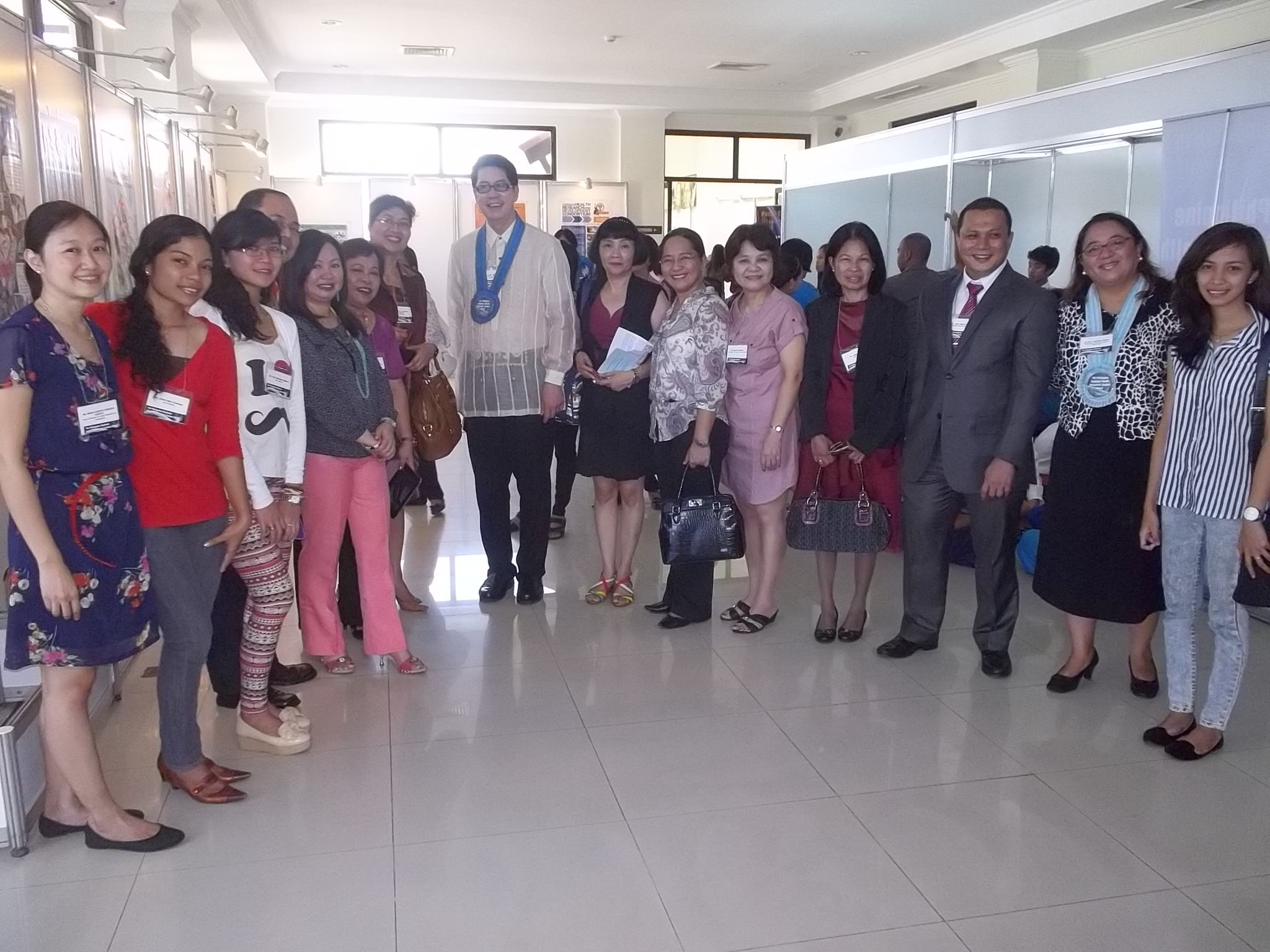 The Bicol delegation headed by BCHRD Chair Dr. Fay Lauraya with the PCHRD Executive Director Dr. Jaime Montoya and Region 1 HRDC Chair Dr. Lourdes Otayza